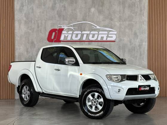 MITSUBISHI L200 TRITON 3.5 HPE 4X4 CD V6 24V FLEX 4P AUTOMÁTICO MITSUBISHI L200 TRITON 3.5 HPE 4X4 CD V6 24V FLEX 4P AUTOMÁTICO